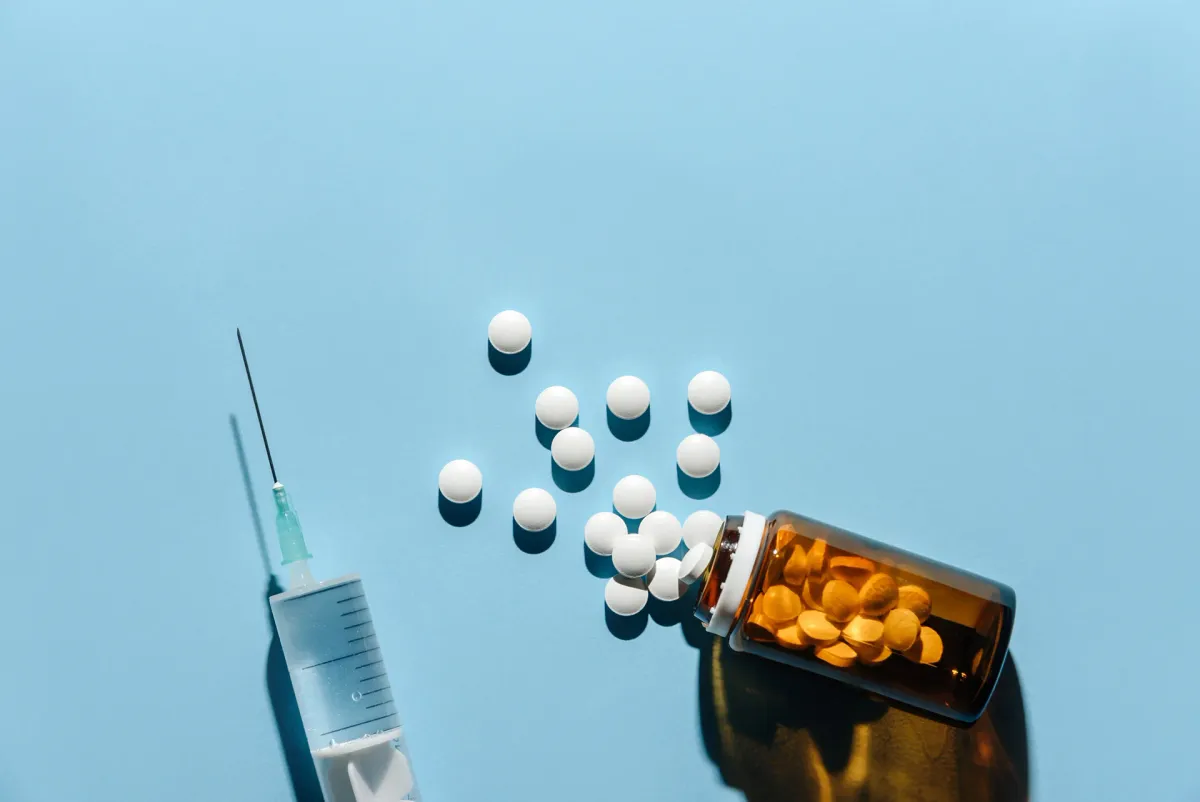 Can Men Take Clomid and hCG Together? The Science Behind This Fertility Approach